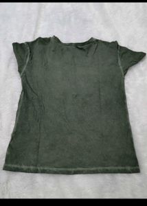 Bundle of 2 Women's T-Shirts
