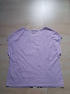 Cute Giraffe Graphic Tee