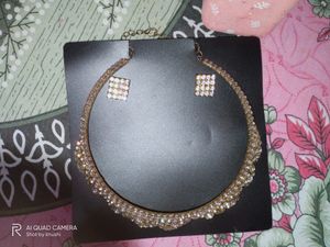 Neckpiece Set+Back Clip