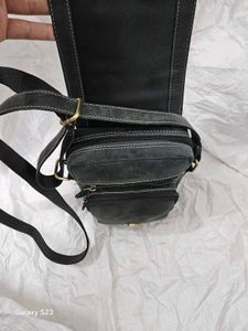 Vintage Style Leather Crossbody Bag
