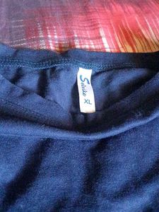 Navy Blue and maroon full sleevea top