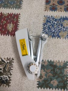 Handheld Mini Sewing Machine