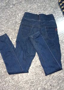 women nevy blue jeans❤️