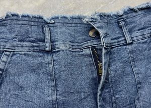 Flared Jeans | Waist 28 | High Waisst