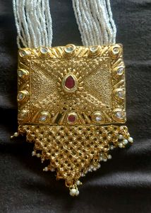 Exquisite Pendant Set
