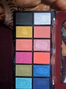 Mars Eyeshadow Palette