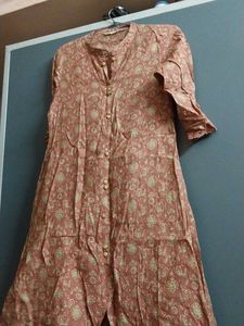 Avaasa A line Women's Kurta