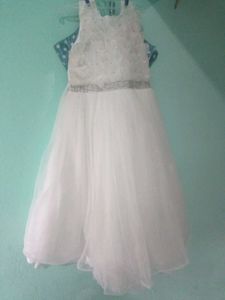 Elegant White Gown with Embellished Belt✨