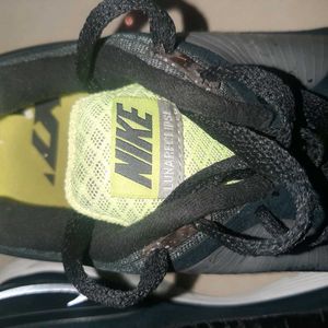Authentic NIKE Sports Shoes - LUNARECLIPSE - Men's