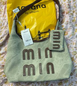alphabet Shoulder bag