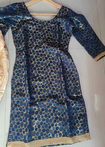 Elegant Blue &amp; Gold Polka Dot Kurta