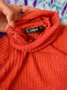 Orange Fitted Top🍊🐈