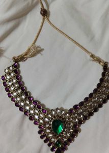 Elegant Kundan Necklace Set
