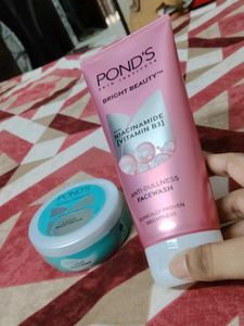 Pond's Bright Beauty Facewash & Moisturiser