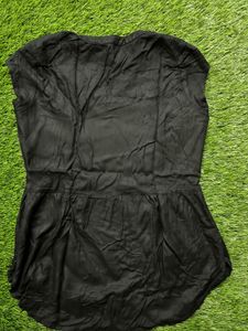 SALE ! Price Dropped Black top From bare