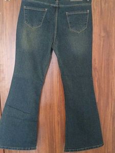 Women's Flared Denim Jeans