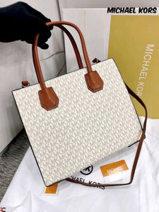 Micheal kors handbags