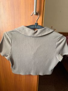 Ribbed Collared Zip-Up Crop Top medium sized
