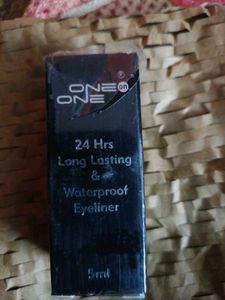 ONEonONE Eyeliner