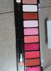 Urban/Mac 10 Shade Eyeshadow Palette