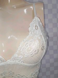 (300)Lace Bralette