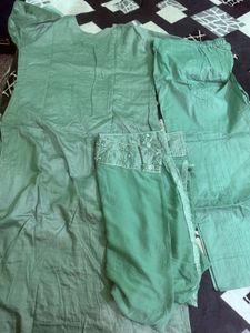 Elegant Green Embroidered Kurta Set