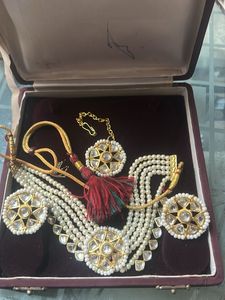 Elegant Pearl &amp; Kundan Jewellery Set