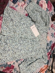 Floral top  With Tag
