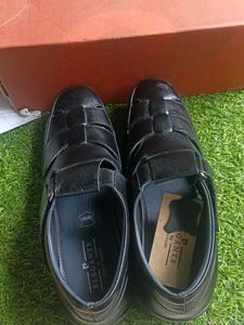 Pierre Cardin Black Sandals