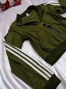 Sporty Olive Green Cropped Jacket
