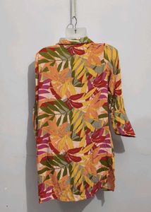 Vibrant Tropical Print Tunic Top