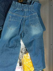Cute Floral Embroidered Denim Jeans