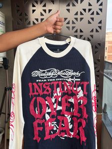 Graphic Long Sleeve Boxy Tshirt