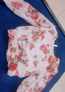 Floral Print top 🌸