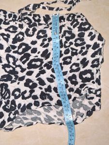 Shorts- leopard print