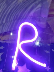 Neon 'R' Light