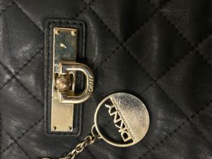DKNY Quilted Shoulder Bag(₹4500)