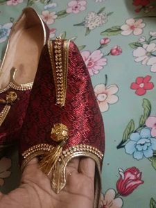 Men jutti for wedding season