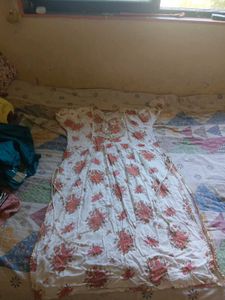 Elegant Floral Print Kurta Set