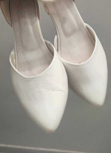 Chic White Block Heel Shoes