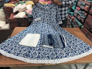 Beautiful Suit Outfits For My Customers 😊