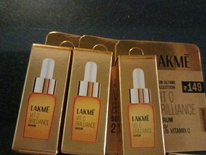 Lakme face serum 3 freebie 4 bodywash