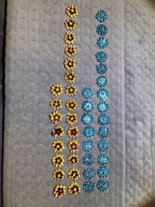 44 Pcs Floral Buttons