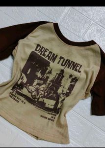 Graphic Print "Dream Tunnel" T-Shirt