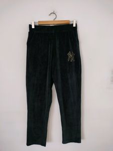 Black Velvet Casual Pants with pockets