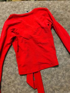 Red front tie up top