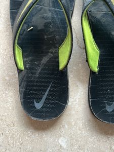 Nike Flip Flops original size 11