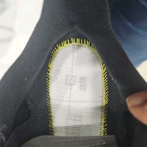 Nike White Sports Shoes