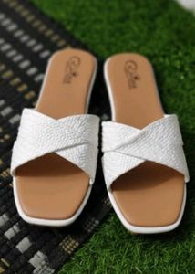 White Criss-Cross Sandals/flats
