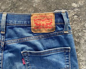 Original Levis 513 slim straight jeans